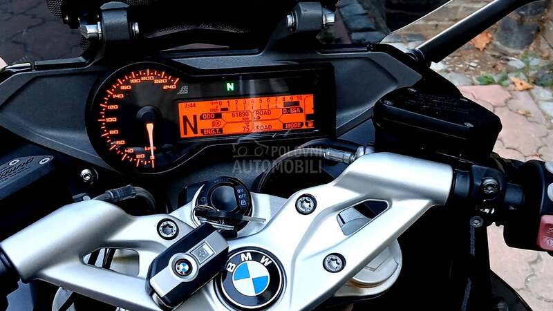 BMW r1200rs