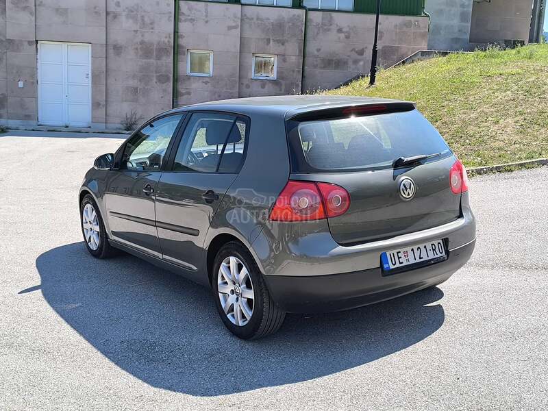 Volkswagen Golf 5 1.9 TDI