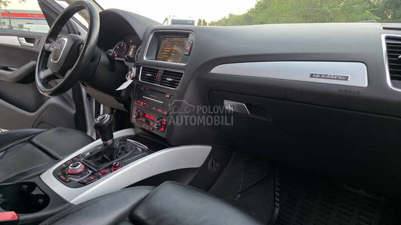 Audi Q5 2,0TDI DIODA NAVl
