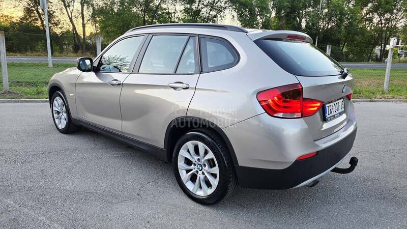 BMW X1 2,0d SPORT NAVl LED