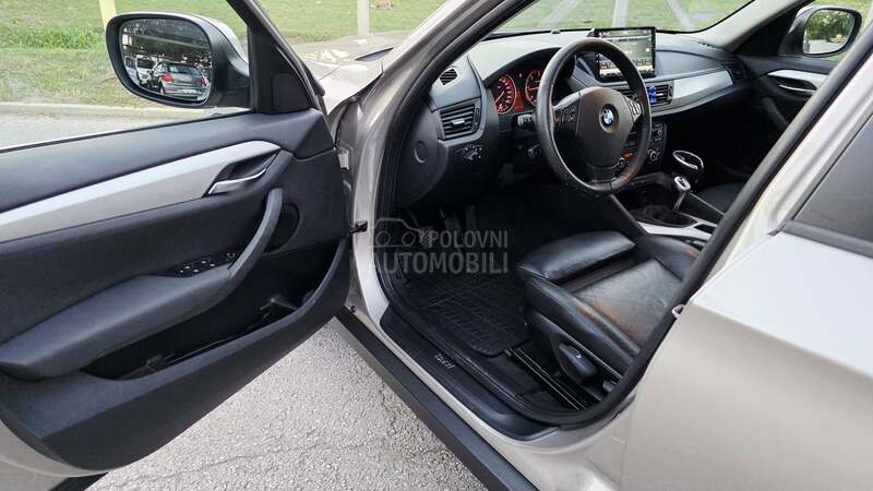 BMW X1 2,0d SPORT NAVl LED