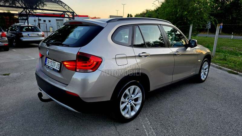 BMW X1 2,0d SPORT NAVl LED