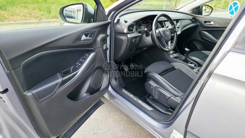 Opel Grandland X 1,5D INNOVATION