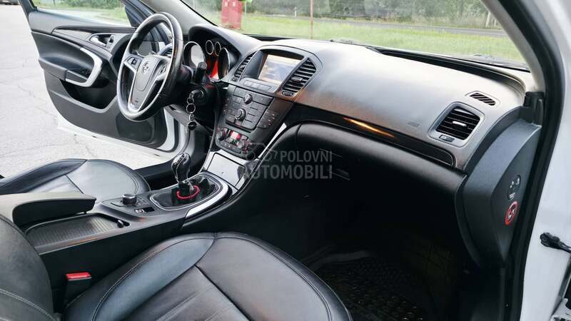 Opel Insignia 2,0Cdti DIODA NAVl