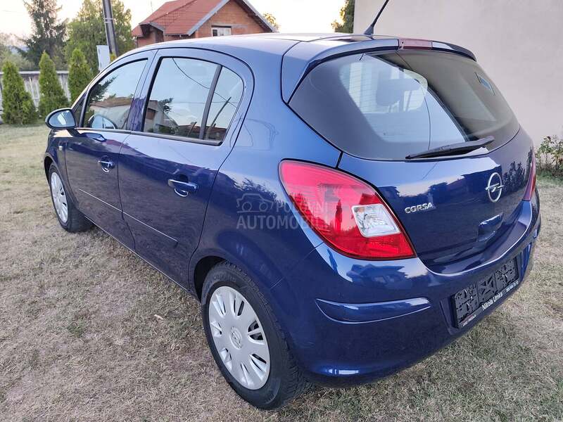 Opel Corsa D /190 000/K M