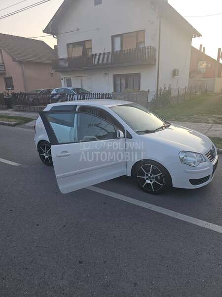 Volkswagen Polo 1.4 UNITED