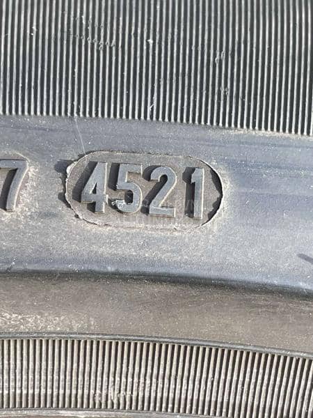 Pirelli 245/50 R18 Letnja