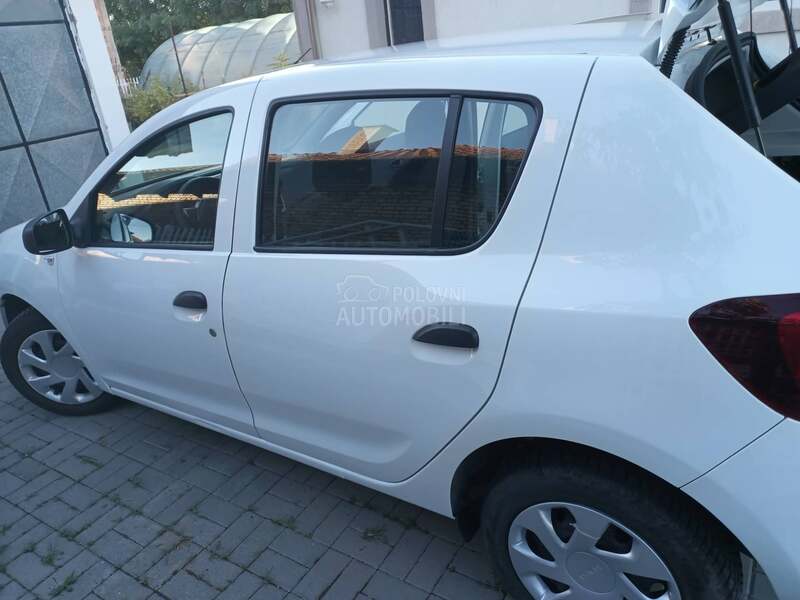 Dacia Sandero 