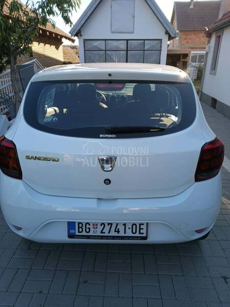 Dacia Sandero 