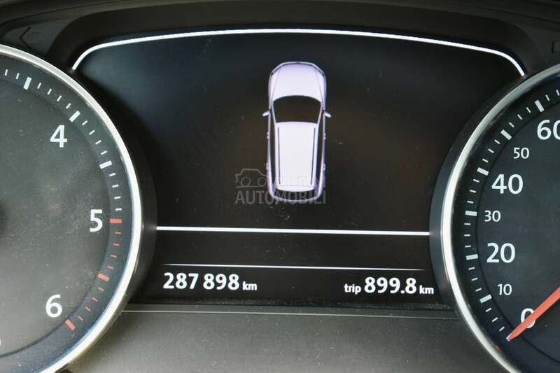 Volkswagen Touareg 3,0TDI