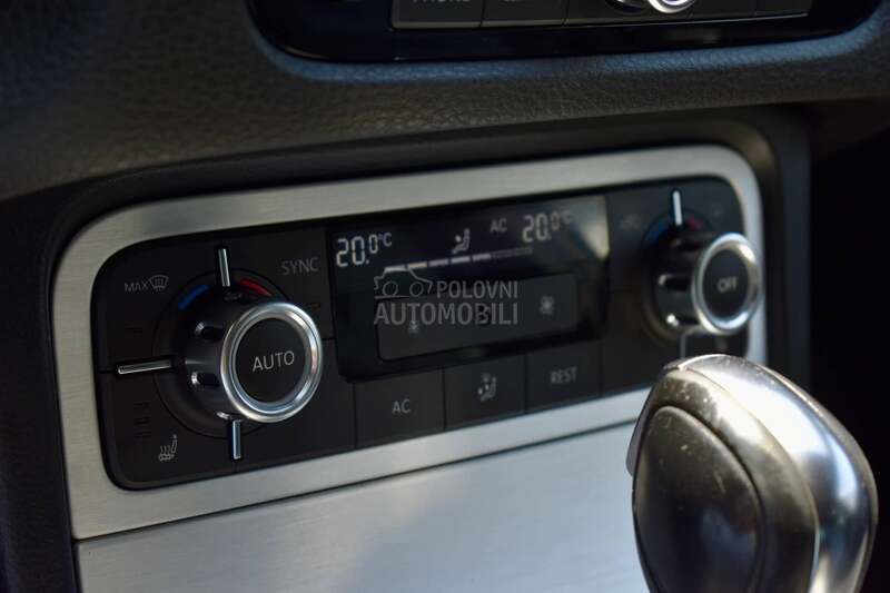 Volkswagen Touareg 3,0TDI