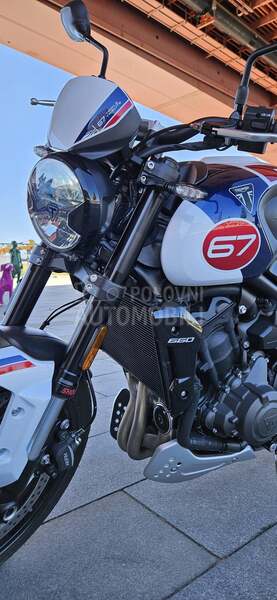 Triumph Trident 660 Triple Tribut