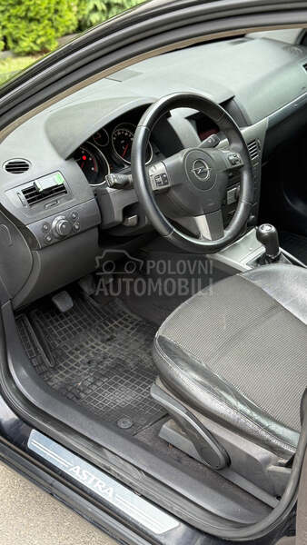 Opel Astra H 1.9 cdti Cosmo