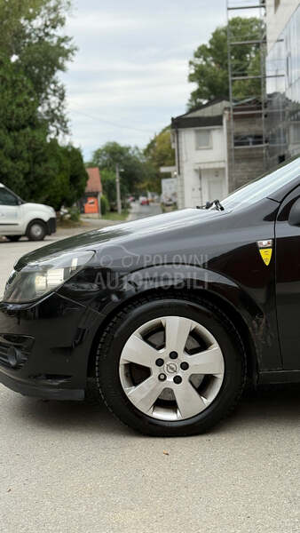 Opel Astra H 1.9 cdti Cosmo