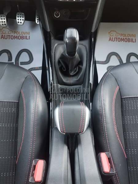 Peugeot 2008 1.2 GT LINE