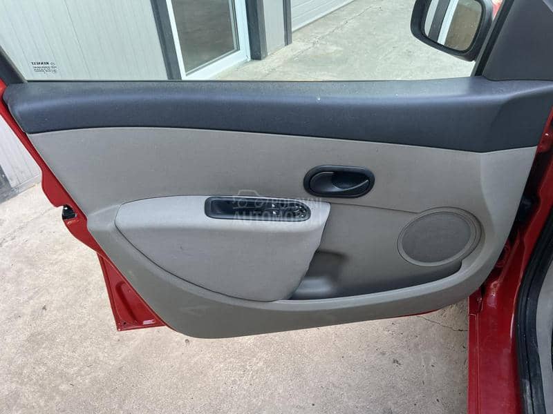 Renault Clio III 1.5dCi -  kompletan auto u delovima