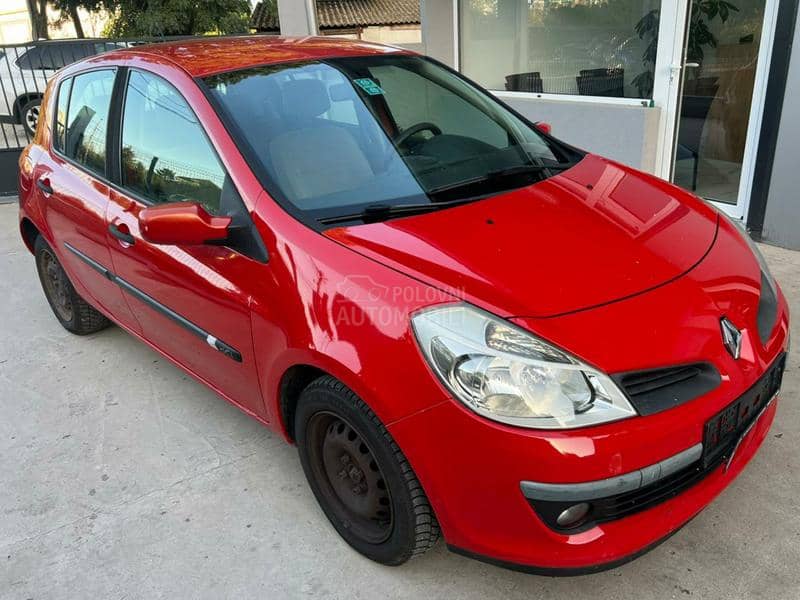 Renault Clio III 1.5dCi -  kompletan auto u delovima