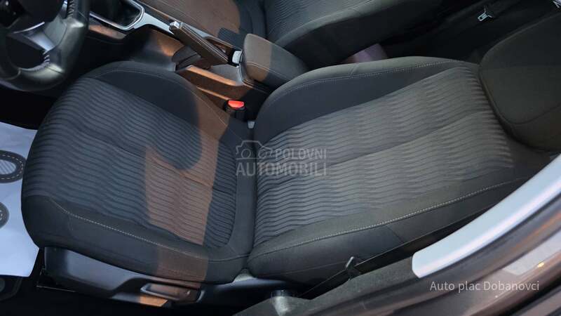 Peugeot 308 1.6 hdi Nav.Pano.Led