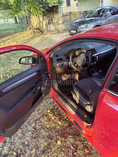 Opel Astra H GTC-sport mode