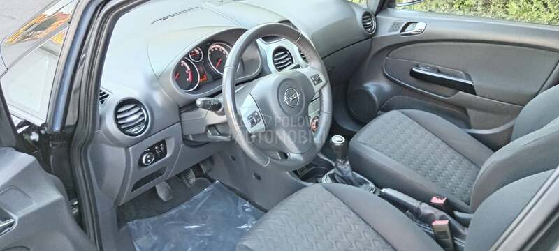 Opel Corsa D 1.3