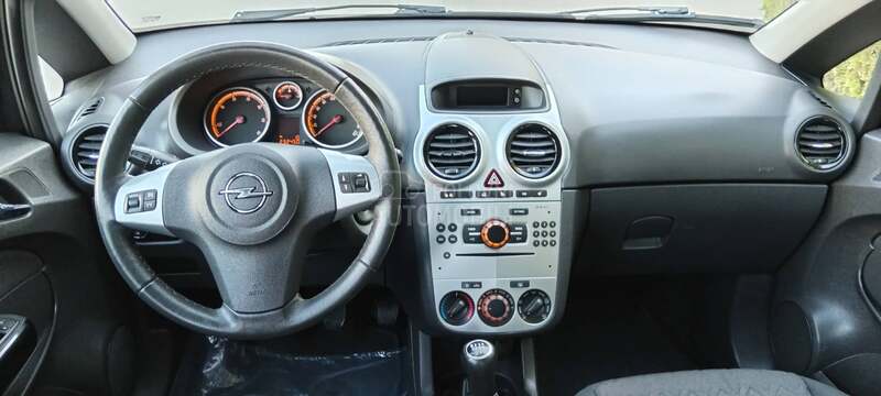 Opel Corsa D 1.3