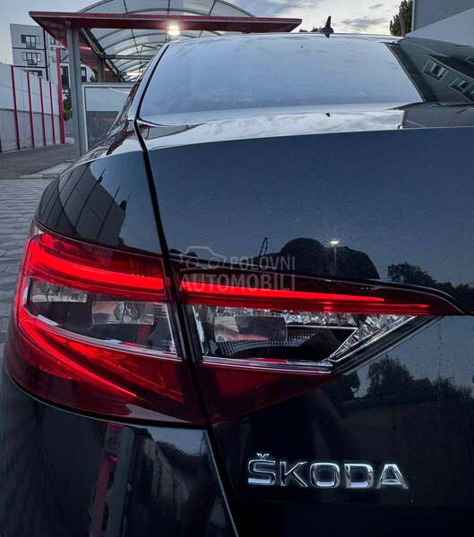 Škoda Superb 2.0TDI/DSG/LED