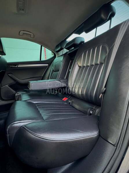 Škoda Superb 2.0TDI/DSG/LED