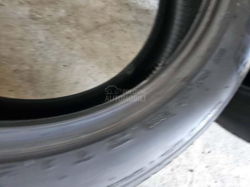Bridgestone 235/50 R19 Letnja