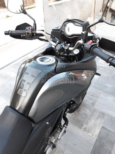 Suzuki V Strom  650  DL 650