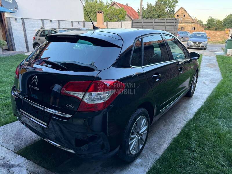Citroen C4 1 61000 k m