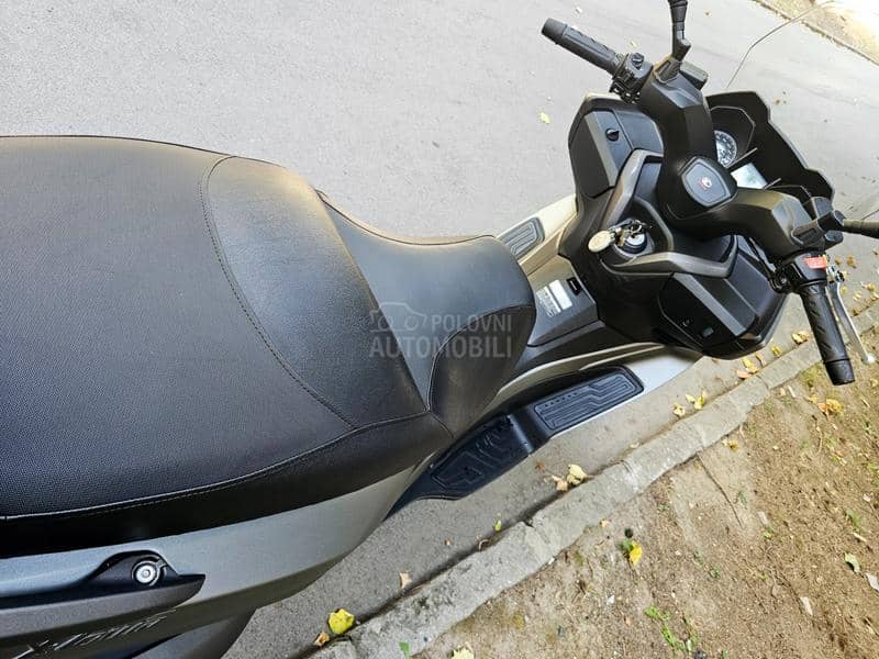 Kymco Xtown 300i ABS
