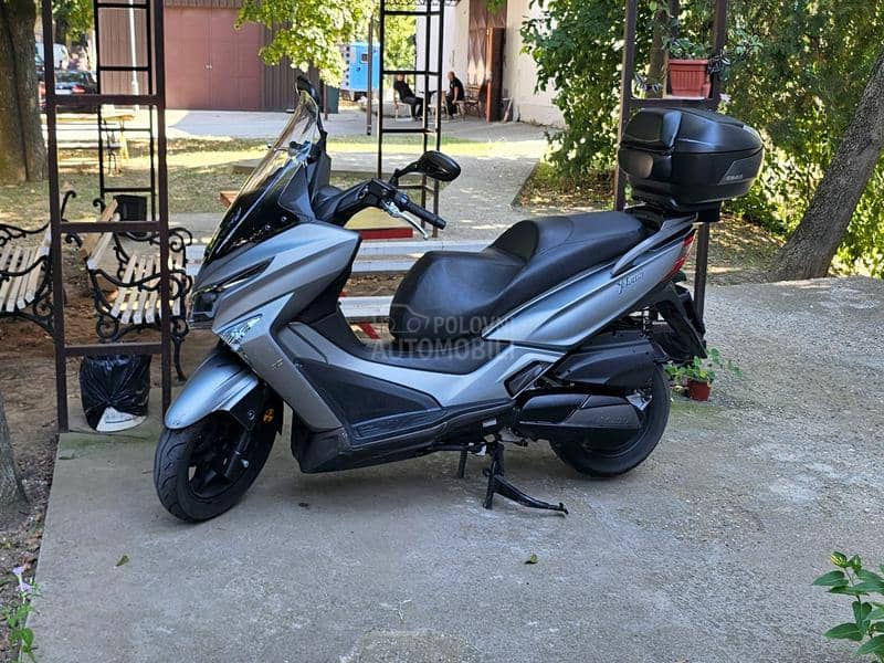 Kymco Xtown 300i ABS