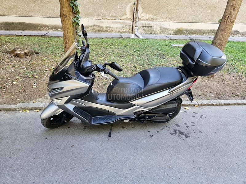 Kymco Xtown 300i ABS