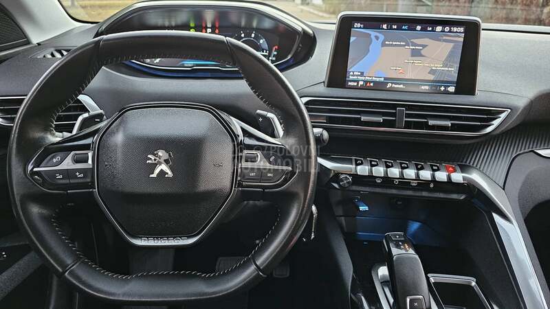 Peugeot 3008 1.5d 131 AUT0MATIK
