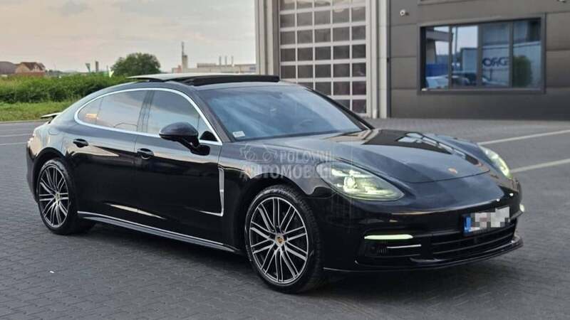 Porsche Panamera 4S LONG