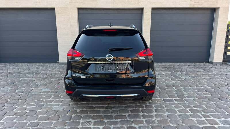 Nissan X-Trail 7-Sedist Auto.mat