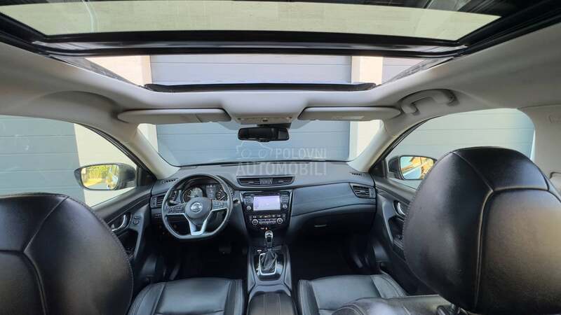 Nissan X-Trail 7-Sedist Auto.mat