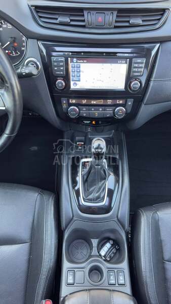 Nissan X-Trail 7-Sedist Auto.mat