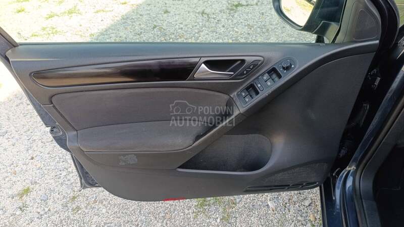Volkswagen Golf 6 1,6 tdi TRENDLINE