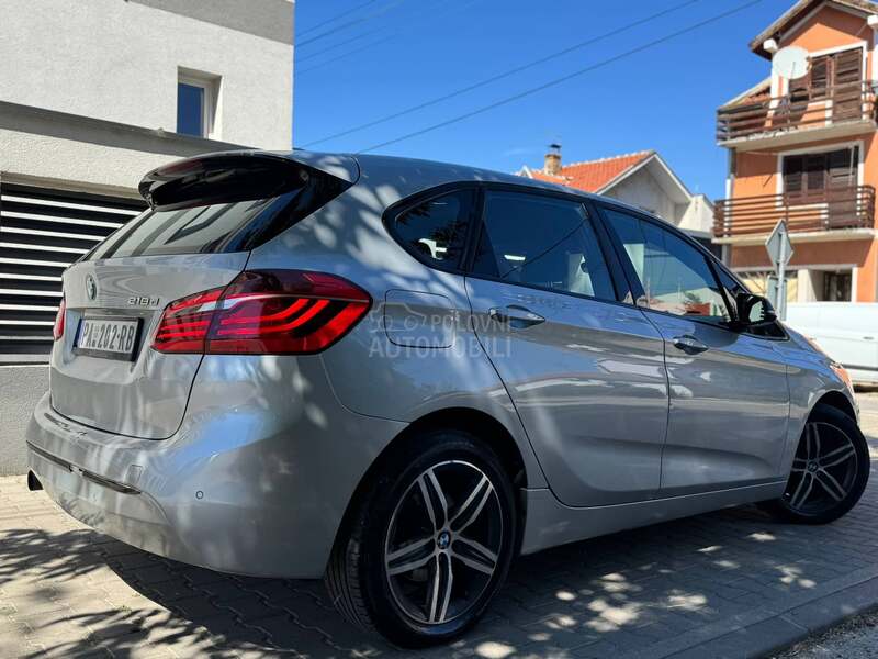 BMW 218 2.0 S P O R T