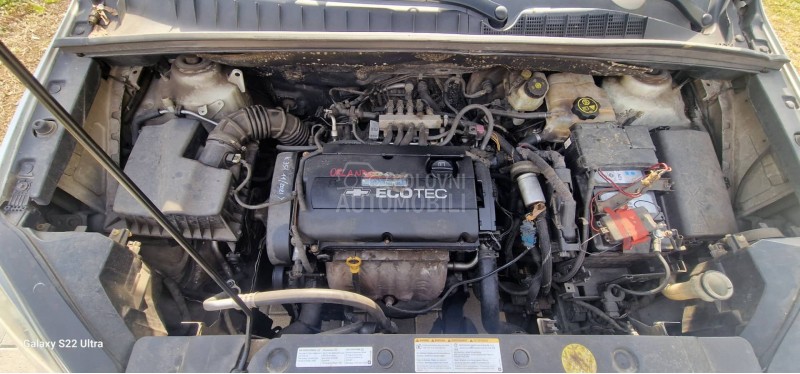 Chevrolet Orlando 2011. god. -  kompletan auto u delovima