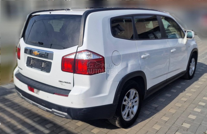 Chevrolet Orlando 2011. god. -  kompletan auto u delovima