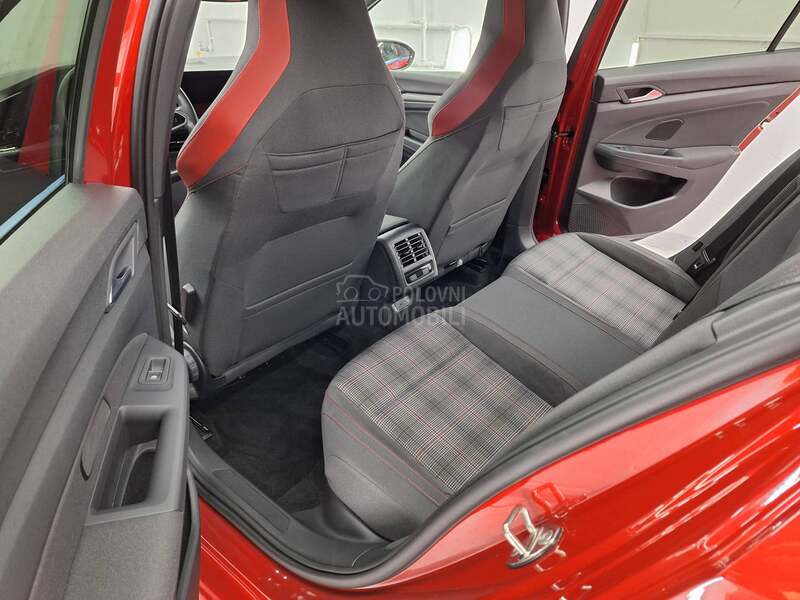 Volkswagen Golf 8 GTI DSG IQ HARMAN