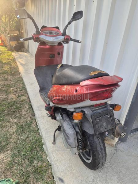 Aprilia leonardo 125