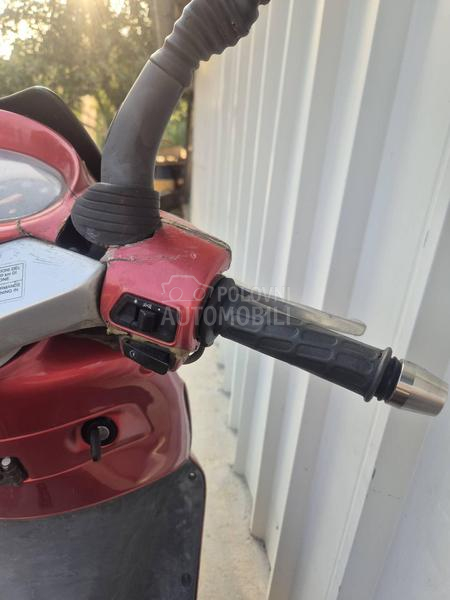 Aprilia leonardo 125