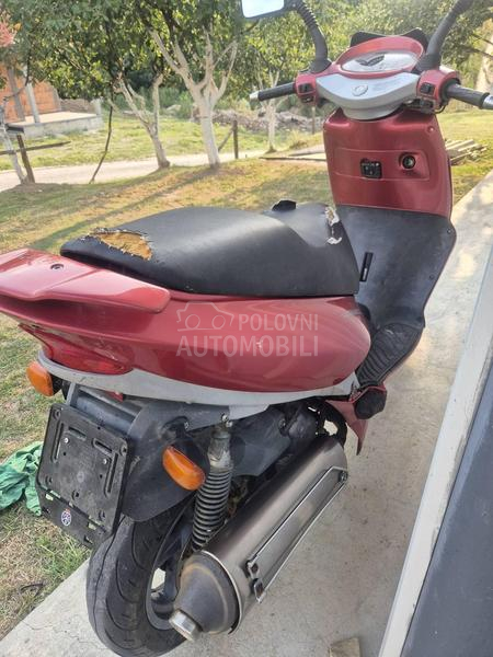 Aprilia leonardo 125