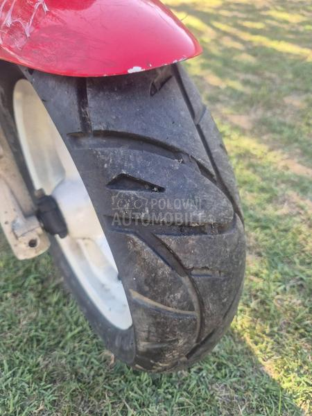 Aprilia leonardo 125