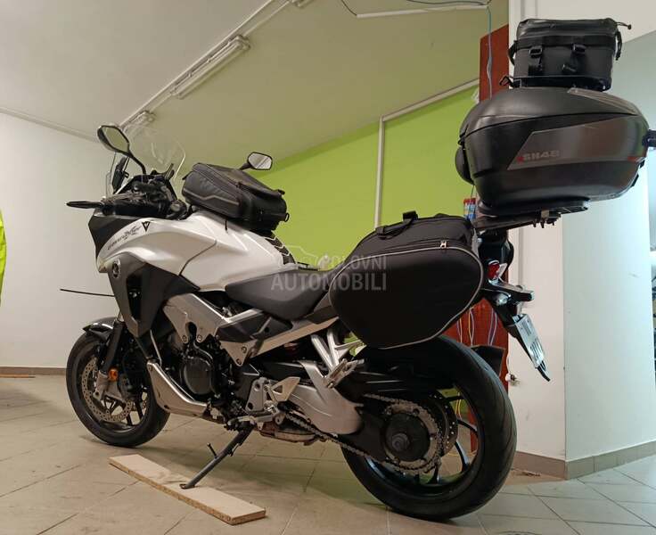 Honda Crossrunner 800  VFR 800X