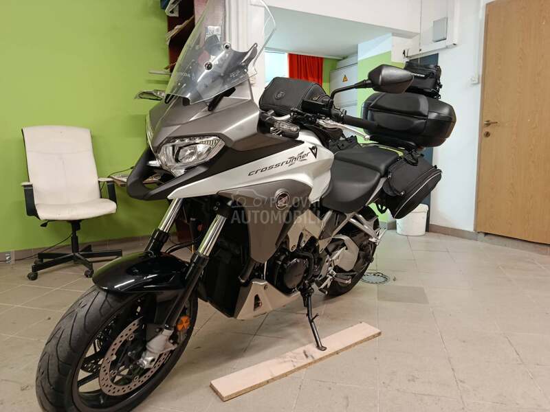 Honda Crossrunner 800  VFR 800X
