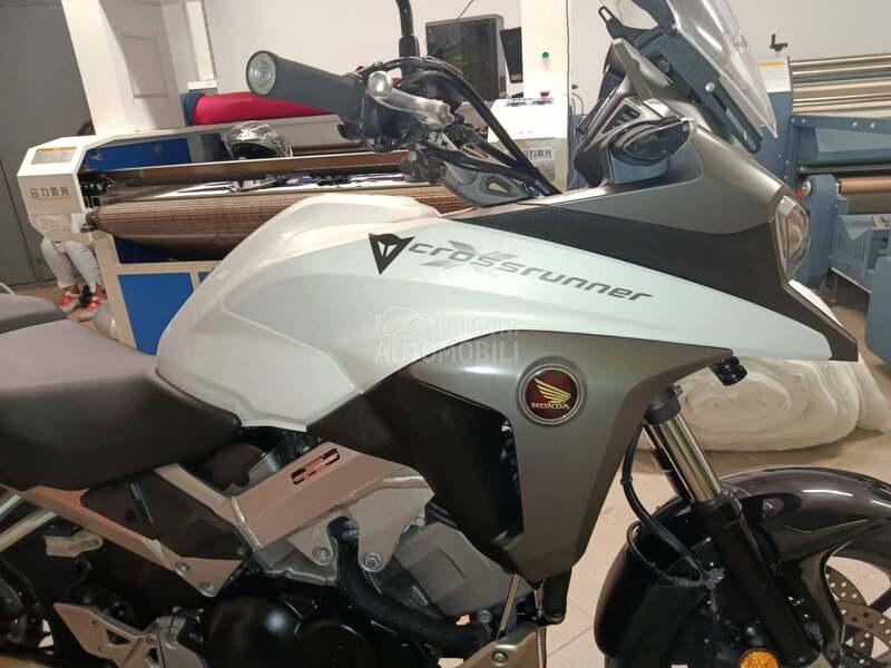 Honda Crossrunner 800  VFR 800X
